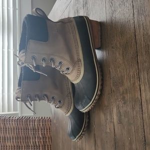 Women's Sorel Boots Size 7.5